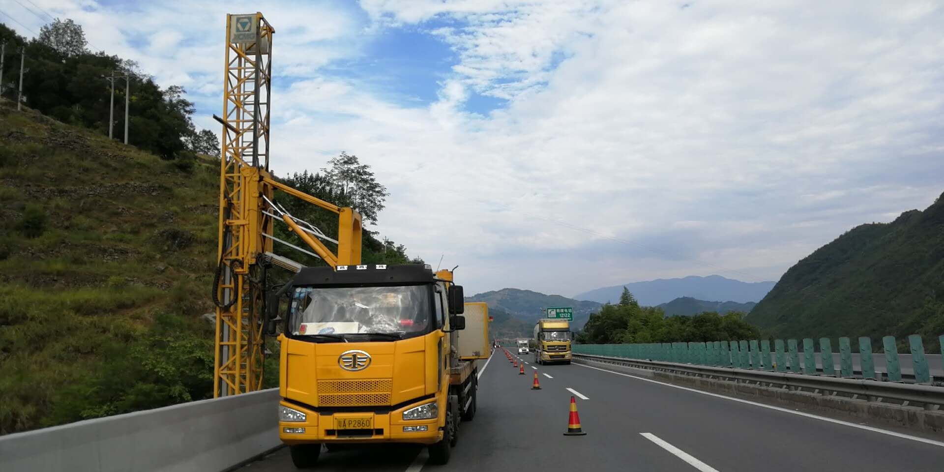 18米橋檢車租賃案例